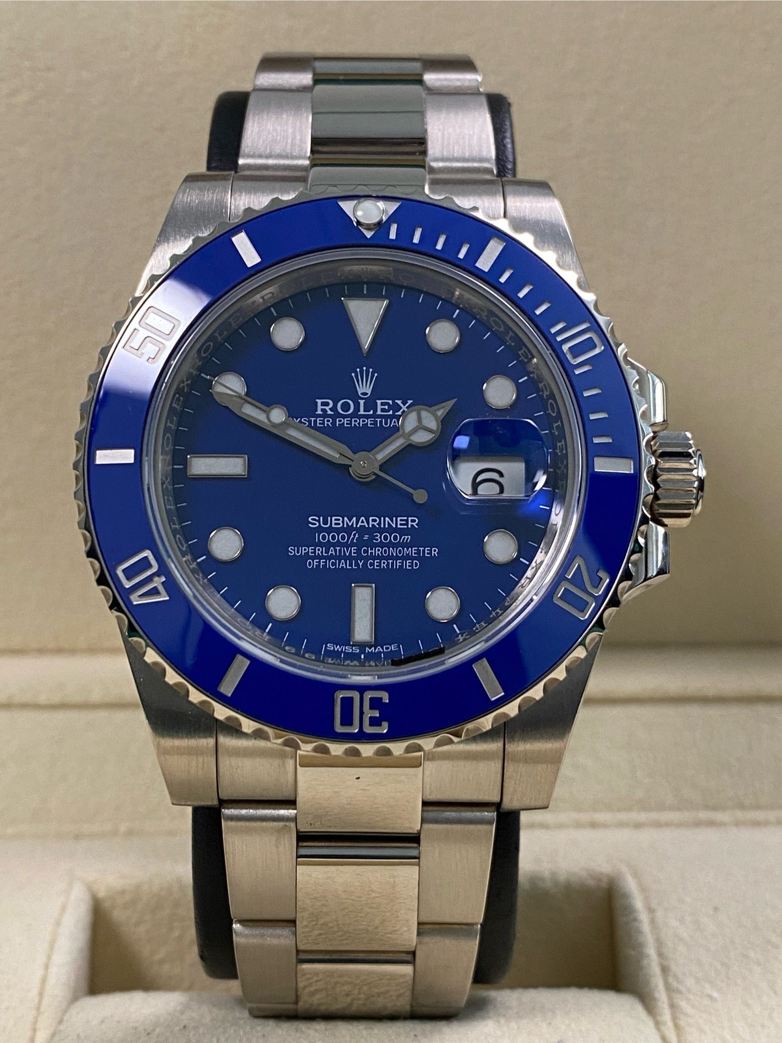 Rolex Submariner Date - 2020 - Smurf - 116619LB FULL SET