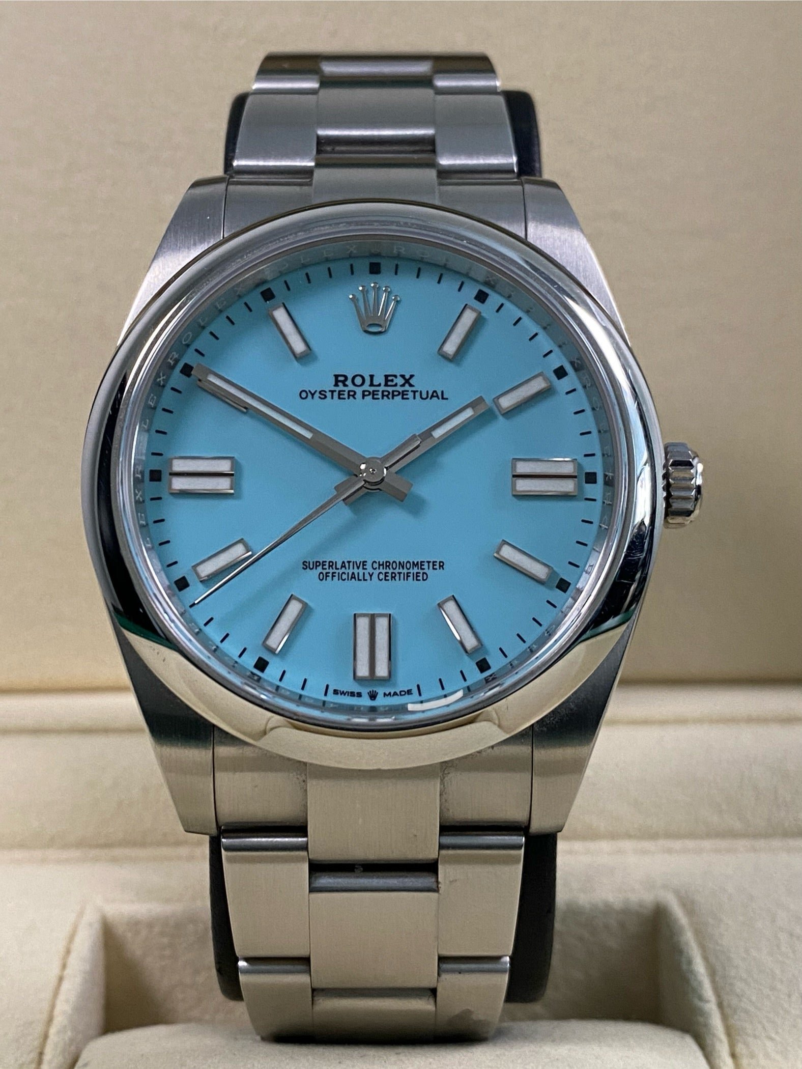 Rolex Oyster Perpetual 41 - 2021 - Tiffany Dial - 124300 UNPOLISHED