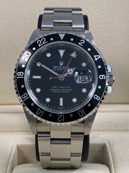 Rolex GMT-Master - 1997 - Black Dial - 16700 *NEW OLD STOCK*