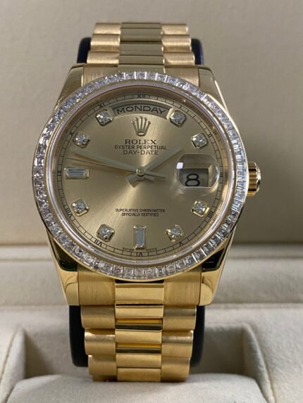 Rolex Day-Date 36 - 2006 - Champagne Diamond Dial Baguette Bezel - 118398 *FULL SET*