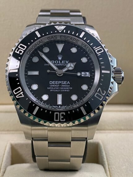 Rolex Sea-Dweller Deepsea - 2026 - Black Dial - 136660 *FULL SET*