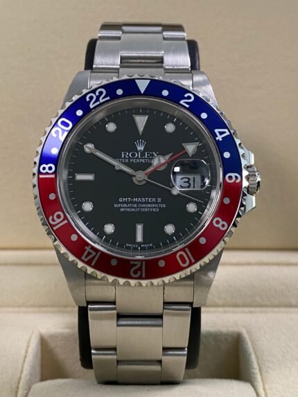 Rolex GMT-Master II - 2001 - "Pepsi" - 16710 *UNPOLISHED*