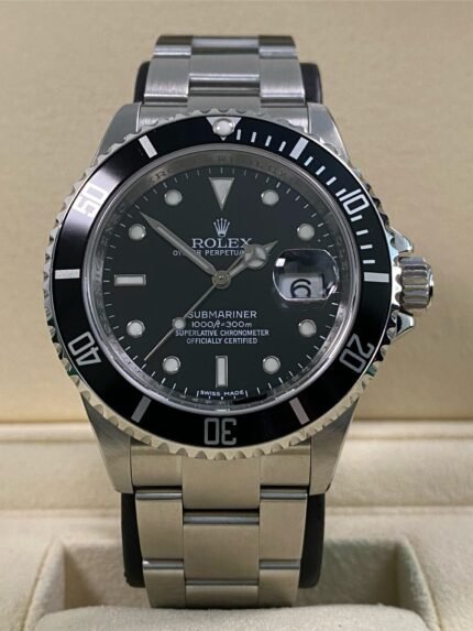 Rolex Submariner Date - 2008 - Black Dial - 16610 *NO HOLES CASE*